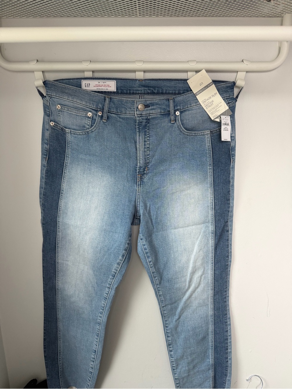 GAP Women’s Light Blue Skinny Jeans with Dark Blue Side Panels